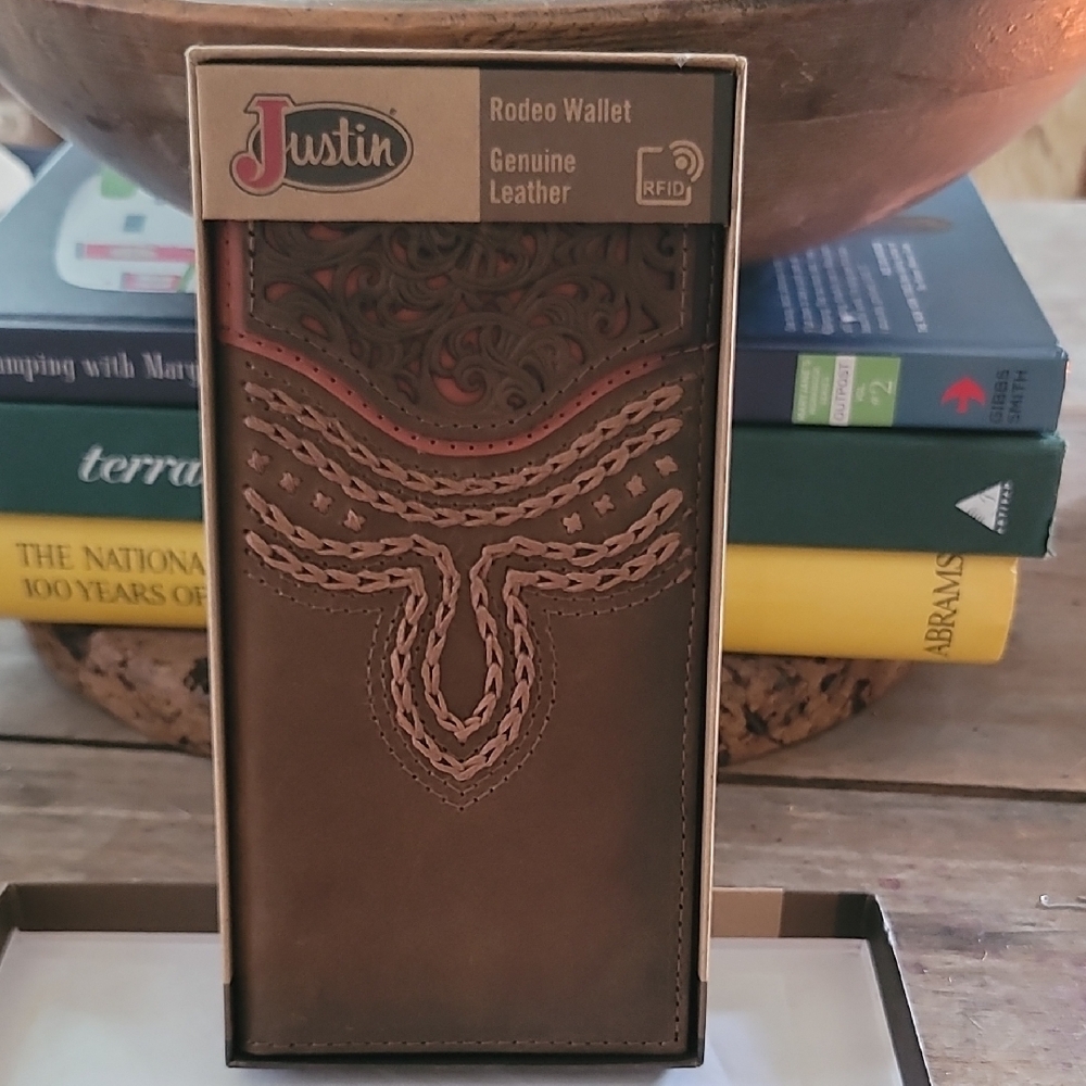 Justin Brown Leather Rodeo Wallet NWT